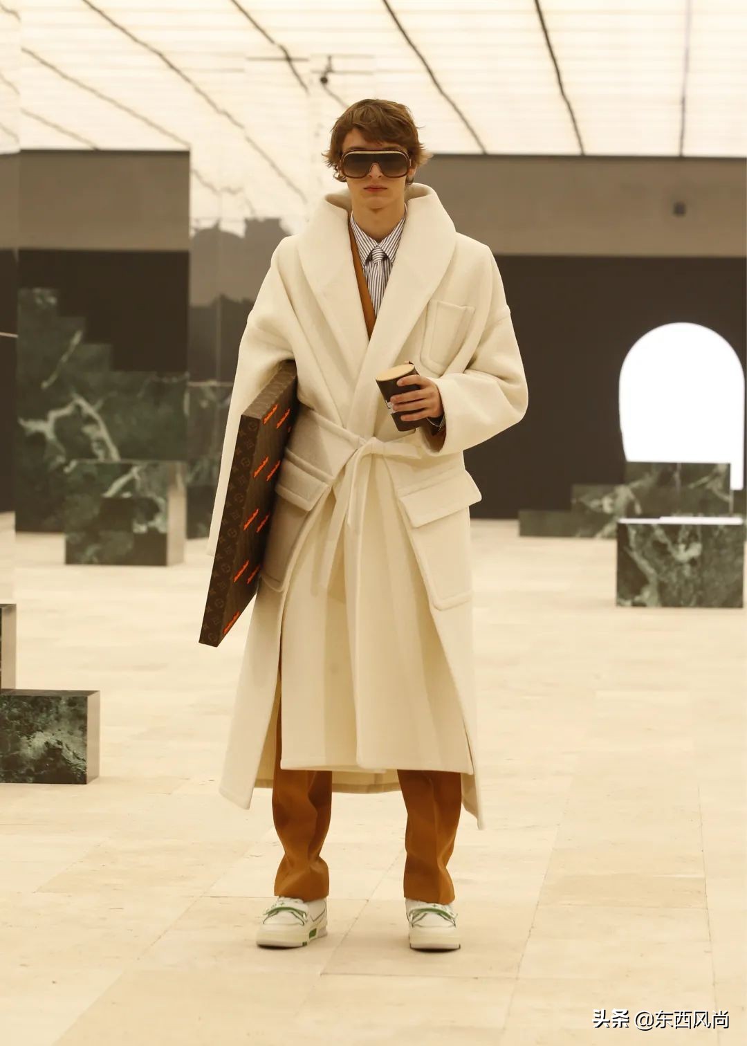 路易威登（Louis Vuitton）2020春夏男装 —— 芳华满园，重归美好！_Abloh