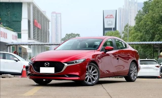 2022款马自达3新款上市,2022款马三 2021款马自达3即将上市,2.0l 158匹 6at,网友:这价格是真的香