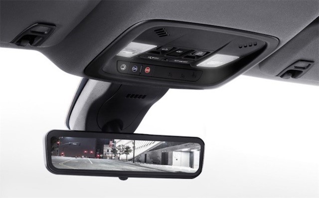 内卷“无声” 君越和迈腾谁更体贴舒适?