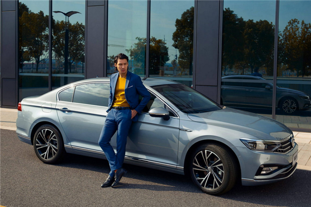 内卷“无声” 君越和迈腾谁更体贴舒适?