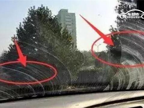 下雨天雨刮器刮不干净？车都市汽车养护专家教你一招轻松搞定