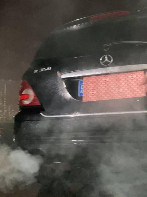 奔驰尾气不合格，需要水蒸气清洗三元，但只是缓解一时……