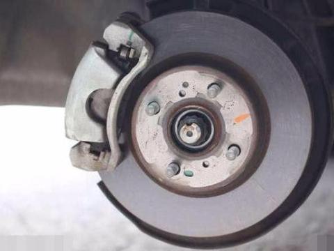 汽车的刹车盘多少公里换一次 这里告诉你答案