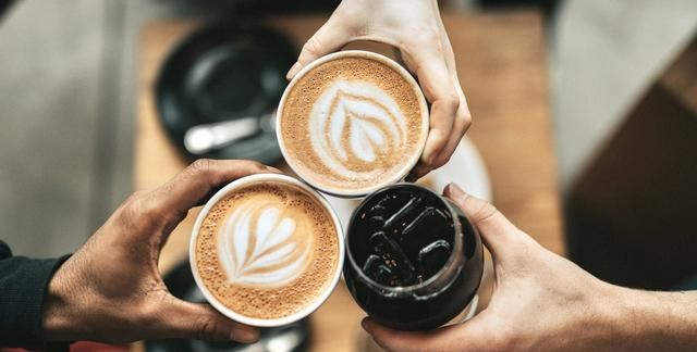 拿铁爱好者有福了!研究表明喝咖啡可降低患阿尔茨海默病的风险 1 拿铁爱好者有福了!研究表明喝咖啡可降低患阿尔茨海默病的风险
