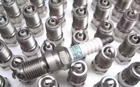 火花塞到底需不需要换？多少公里更换最好呢？