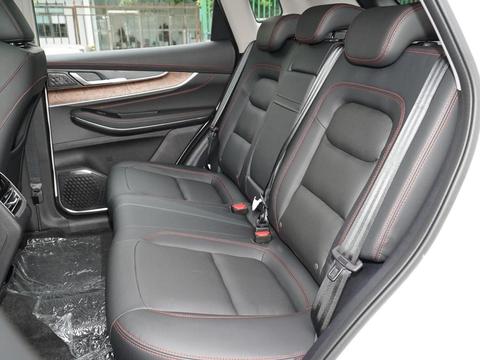 十几万入手国产SUV，颜值品质均在线