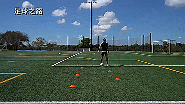 五个适合中场提高的控球训练 五个适合中场提高的控球训练