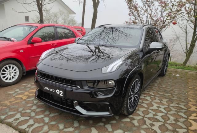 运动感十足,领克02 Hatchback实车图片曝光