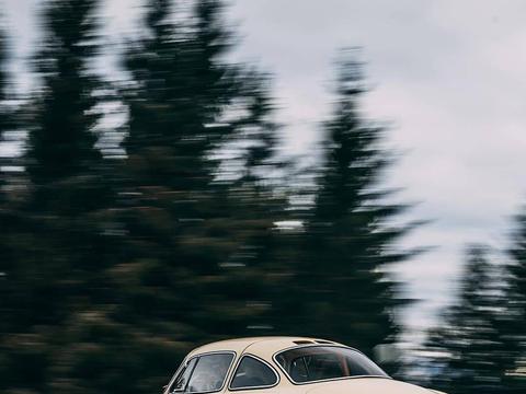 奔驰300SL实车 最美奔驰 艺术感很强