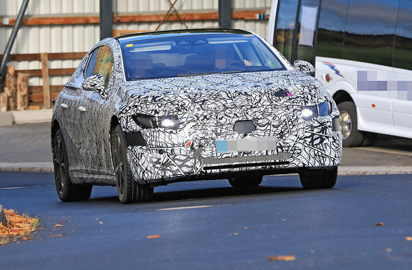 对手锁定特斯拉Model S 奔驰EQE将于9月慕尼黑车展首发