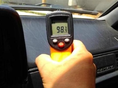 车子怕太阳晒吗?车子停地面和地库,几年后哪个损耗最大?