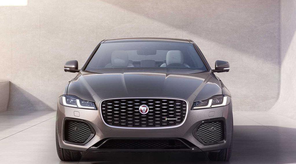 宝马5系最强对手？新款捷豹XFL外观内饰大改，将亮相上海车展