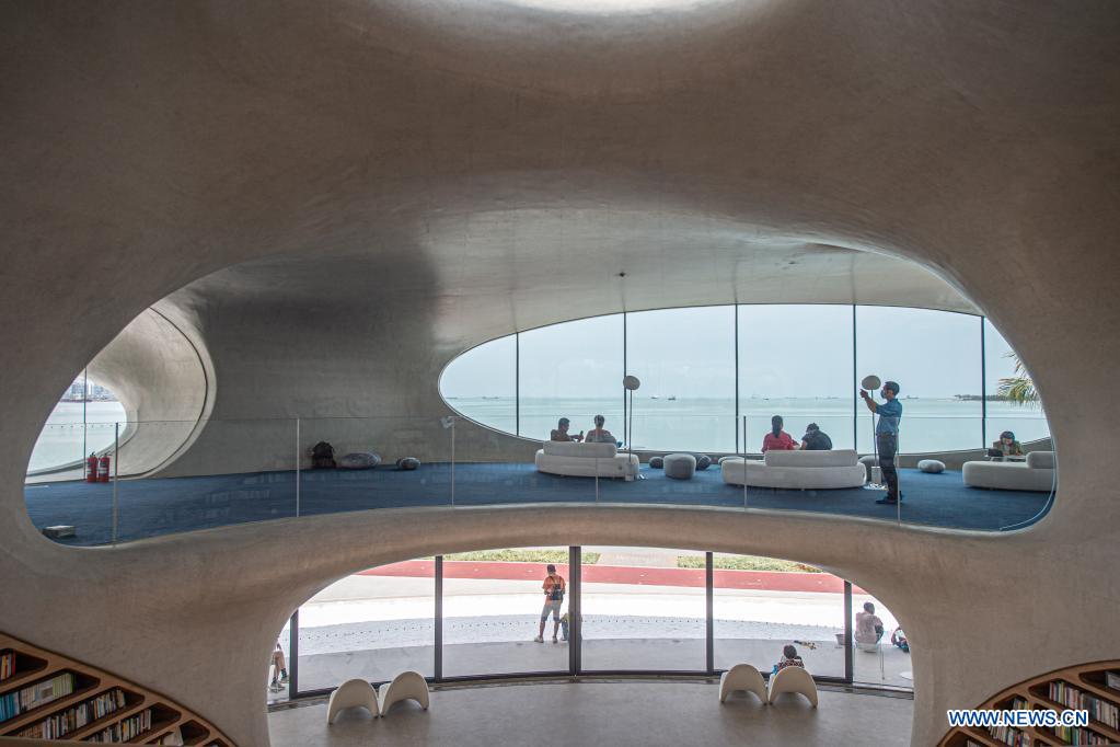 Photo taken on April 13, 2021 shows a view inside the Wormhole Library in the Haikou Bay in Haikou, capital city of south China's Hainan Province. The Wormhole Library, designed as a landmark building in the Haikou Bay, opened to public on Tuesday. (Xinhua/Pu Xiaoxu)