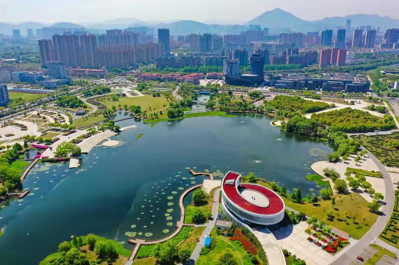 1995年铜陵gdp_日本1995年GDP已经达到5万多亿美元,为什么现在才4万多亿美元