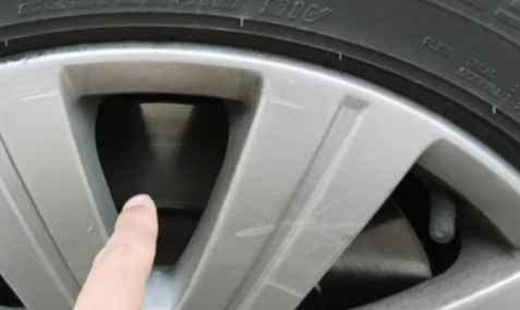 汽车开6万公里以后，发现这3个小毛病，要记得及时修理