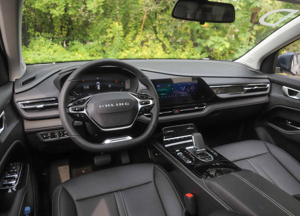 10万级大空间家用车,都是自主品牌,有一台的座椅设计绝了