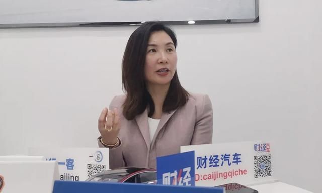 深度解读上海车展维权:是女车主过激 还是特斯拉傲慢?休闲区蓝鸢梦想 - Www.slyday.coM 深度解读上海车展维权:是女车主过激 还是特斯拉傲慢?休闲区蓝鸢梦想 - Www.slyday.coM