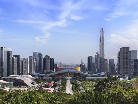 深圳的gdp是多少_2020年广东各市GDP广州深圳遥遥领先佛山排名第三(2)