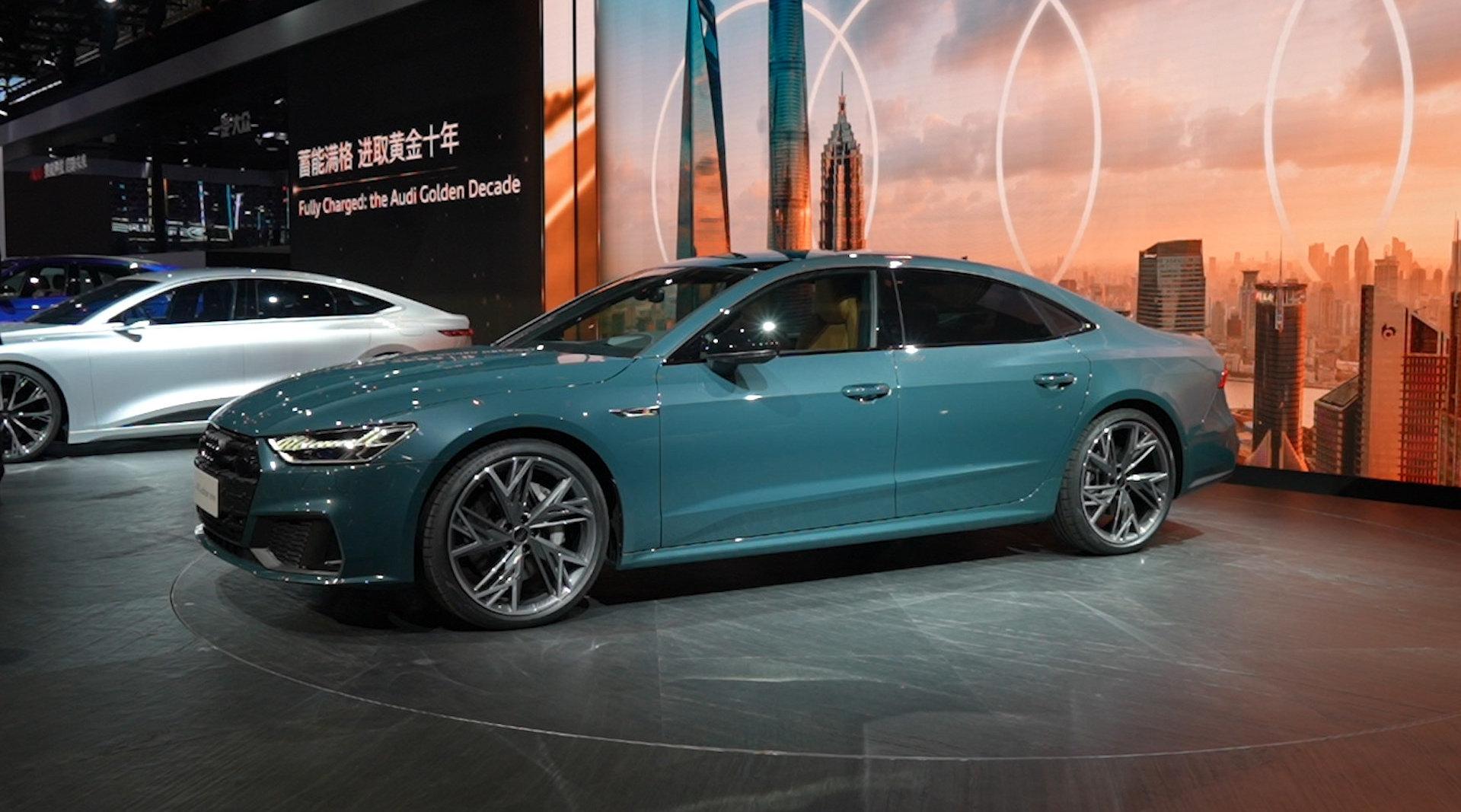 它国产了A8慌了？车展体验上汽奥迪A7L上海车展