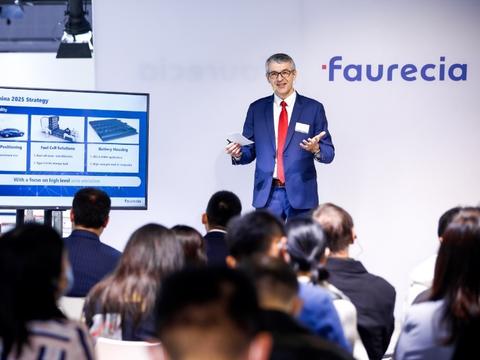 佛吉亚携“未来座舱”与零排放出行创新技术亮相2021上海车展