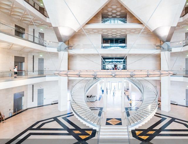 迪拜的人均gdp_新疆小城人均GDP超18万,人称中国小迪拜,就连苏州无锡也不敌(2)