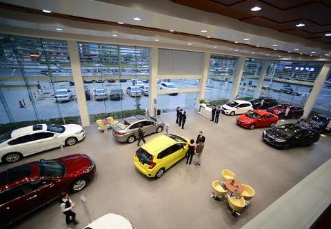 乘联会：预计4月乘用车销量163万辆 下半年芯片短缺有望缓解