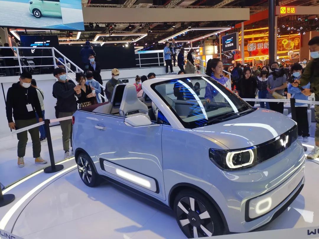 宏光miniev2021款敞篷,宏光miniev敞篷 宏光mini ev敞篷版,你们觉得多少钱合适