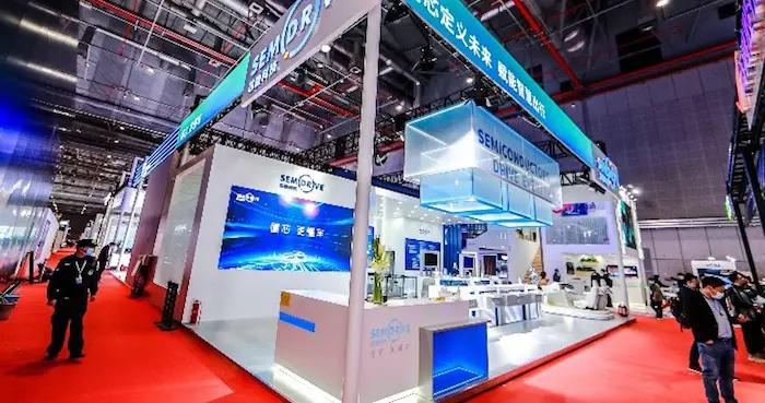 全球“芯慌”下，芯驰科技完成上海车展首秀