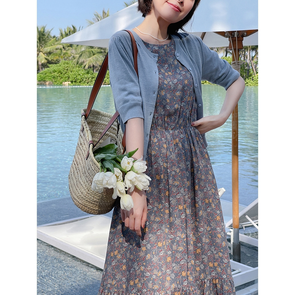 穿腻了简约的黑白灰,清新简约还显白的穿搭更值得一试 穿腻了简约的黑白灰,清新简约还显白的穿搭更值得一试