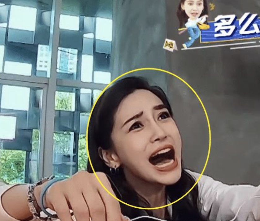 看《奔跑吧》近距离镜头,杨颖的脸终究还是崩了 看《奔跑吧》近距离镜头,杨颖的脸终究还是崩了