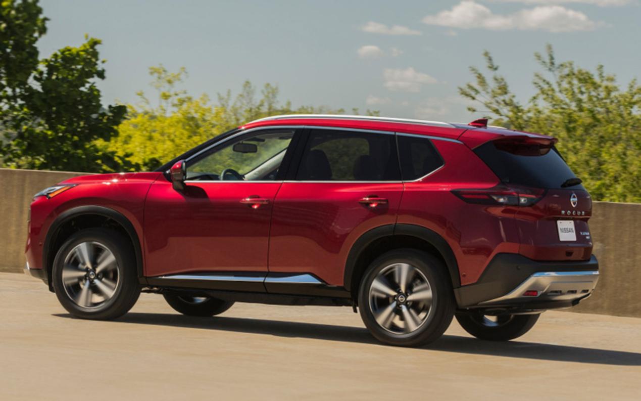 全新一代奇骏亮相 丰田RAV4荣放:我压力好大