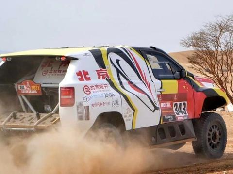 丛林荒漠穿越之王：北京越野全新一代BJ40环塔冠军版