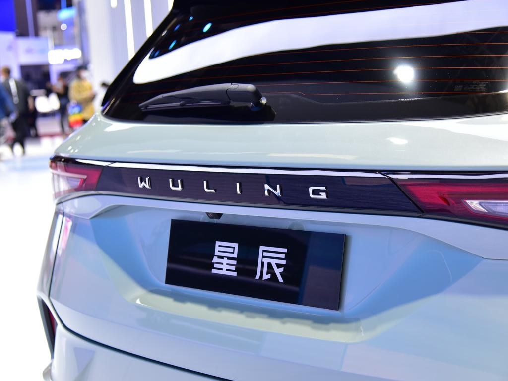 五菱新款车suv图片,五菱最新款suv图片 今年一定要等的suv,肯定有五菱星辰,配全新银标颜值特