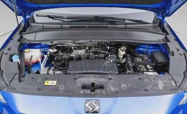 思皓X8旗舰智尊版售16.98万元,定位顶配车型