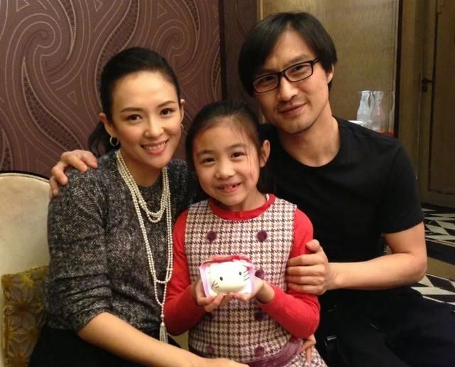 章子怡过生日,汪峰带女儿为她庆生,葛荟婕发声休闲区蓝鸢梦想 - Www.slyday.coM 章子怡过生日,汪峰带女儿为她庆生,葛荟婕发声休闲区蓝鸢梦想 - Www.slyday.coM