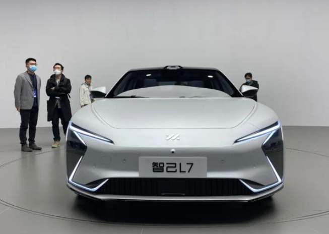 四大国产“C级车”来袭,都是“狠角色”,谁能超越比亚迪汉?