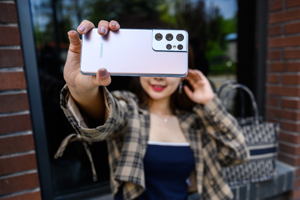 五一假期如何正确选择安卓旗舰手机?三星Galaxy S21是正解休闲区蓝鸢梦想 - Www.slyday.coM 五一假期如何正确选择安卓旗舰手机?三星Galaxy S21是正解休闲区蓝鸢梦想 - Www.slyday.coM