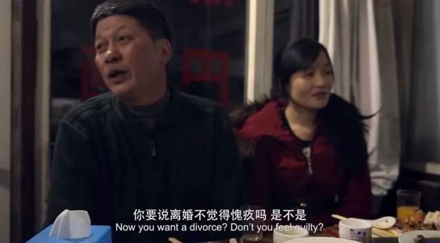 尹世平的朋友说,余秀华这叫缺德,还手把手教授尹世平"床上之事",把这