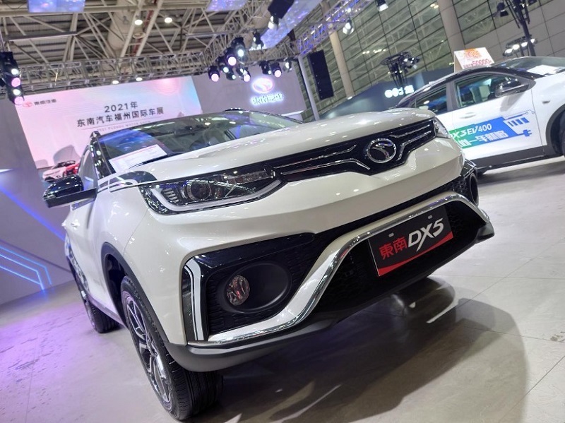 造型灵动 采用双色车漆 2021款东南DX5正式亮相