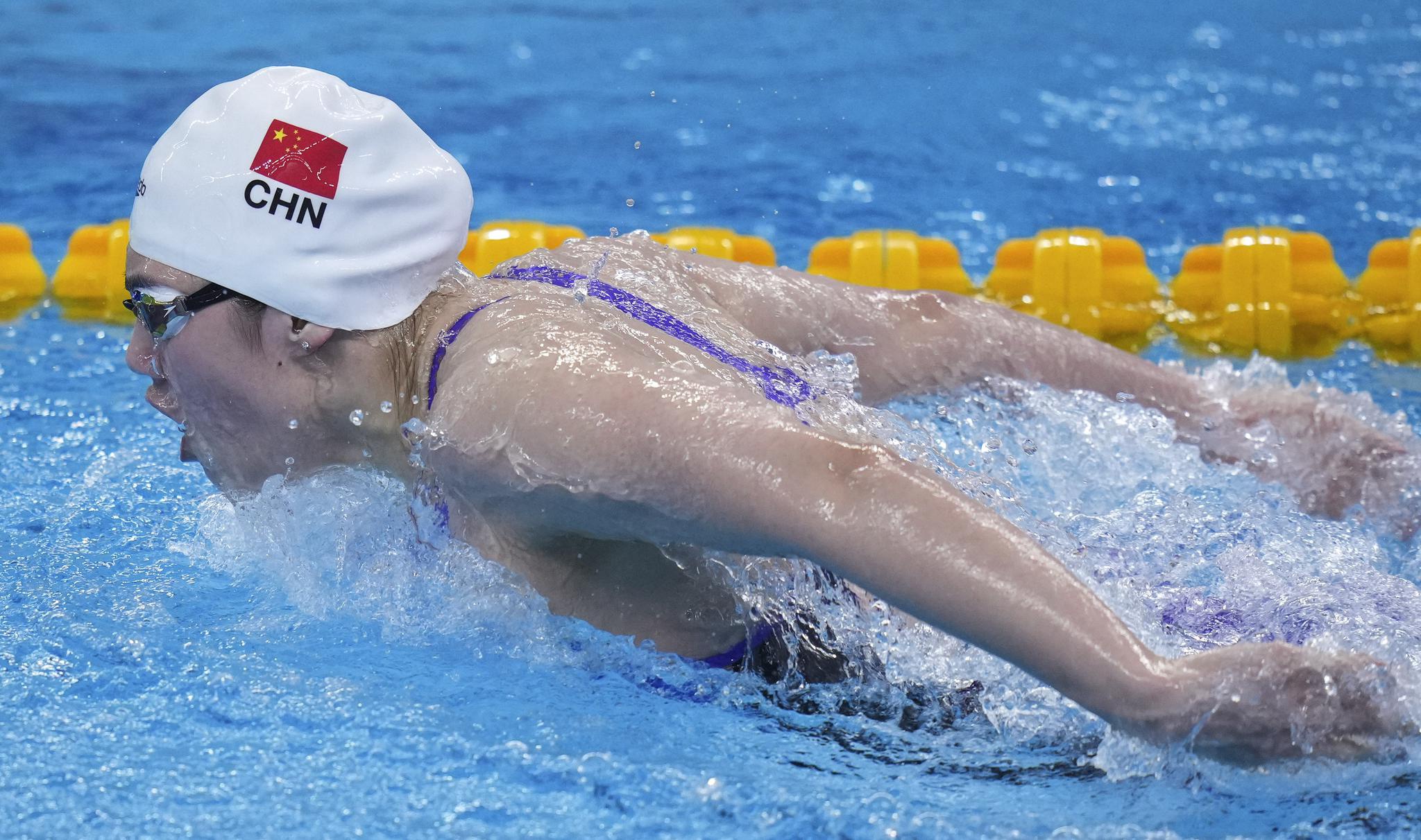 运城新闻网-女子4X200米自由泳接力决赛中国队夺冠