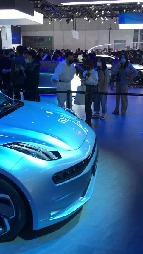 极氪001帅吗？26.6万起步价贵不贵？它，首次亮相上海车展