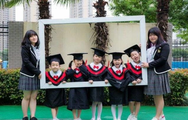 幼儿园“延时服务”六点放学,孩子接送不用愁了,新的问题又出现休闲区蓝鸢梦想 - Www.slyday.coM 幼儿园“延时服务”六点放学,孩子接送不用愁了,新的问题又出现休闲区蓝鸢梦想 - Www.slyday.coM