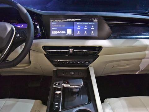 改变的不只外形这么简单,欧尚X7 PLUS内外升级,展现旗舰级魅力