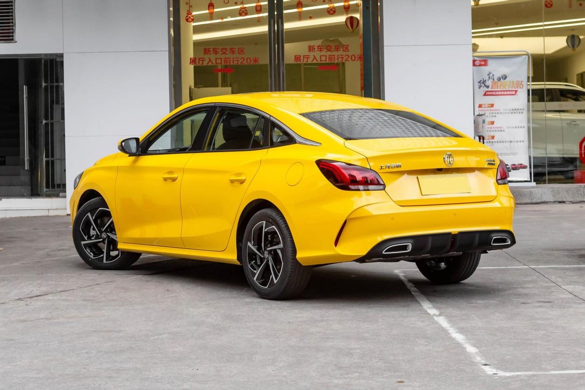 打工人第一台车,这四款可考虑,轿车与SUV都有,月薪4K无压力