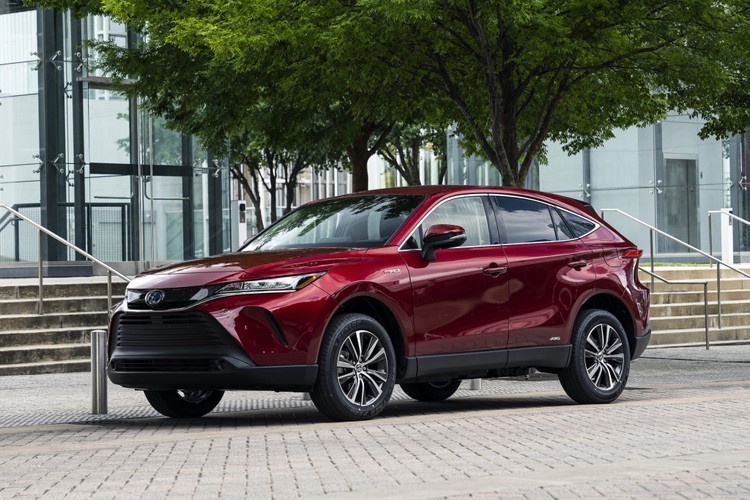 丰田轿跑suv2020新款,丰田轿跑价格及图片 rav4荣放失宠了丰田新轿跑suv帅到没朋友