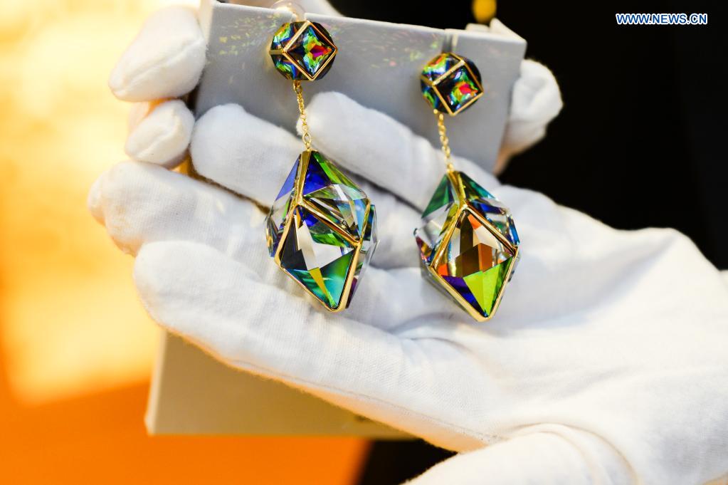 Photo taken on May 7, 2021 shows a pair of earrings displayed at the first China International Consumer Products Expo in Haikou, capital of south China's Hainan Province. Covering 80,000 square meters, the expo is the largest consumer goods expo in the Asia-Pacific region, according to the organizers. (Xinhua/Zhou Jiayi)