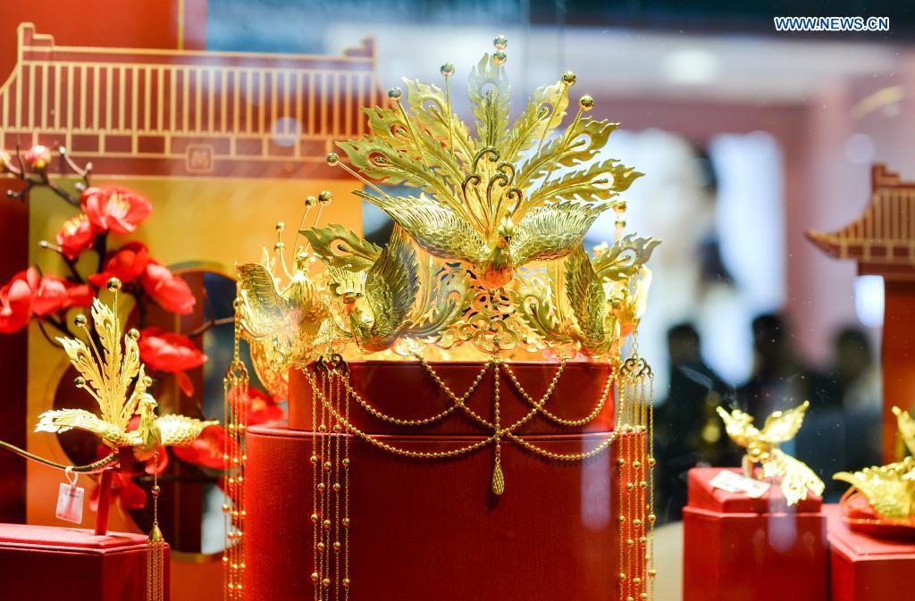 Photo taken on May 7, 2021 shows personal decoration products displayed at the first China International Consumer Products Expo in Haikou, capital of south China's Hainan Province. Covering 80,000 square meters, the expo is the largest consumer goods expo in the Asia-Pacific region, according to the organizers. (Xinhua/Zhou Jiayi)