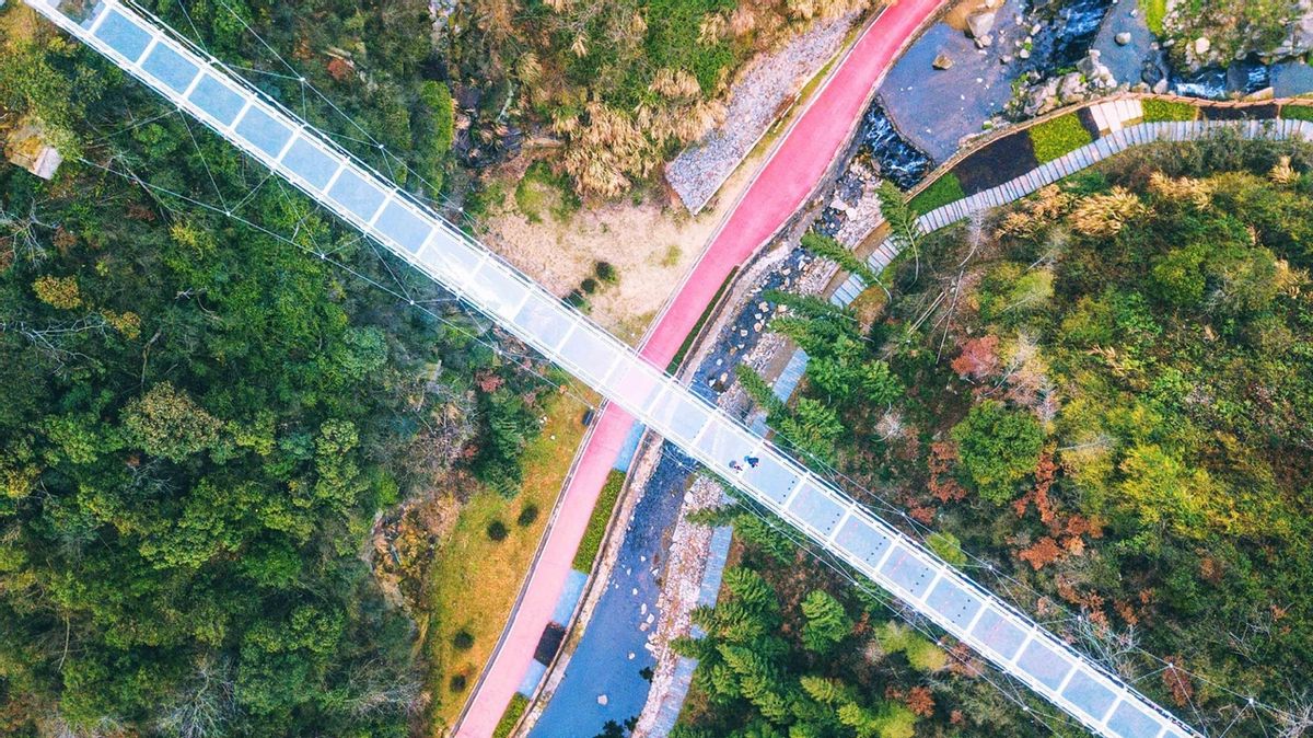 月亮湾山体公园堪称南昌的后花园，也是山好水好风景好的典范！