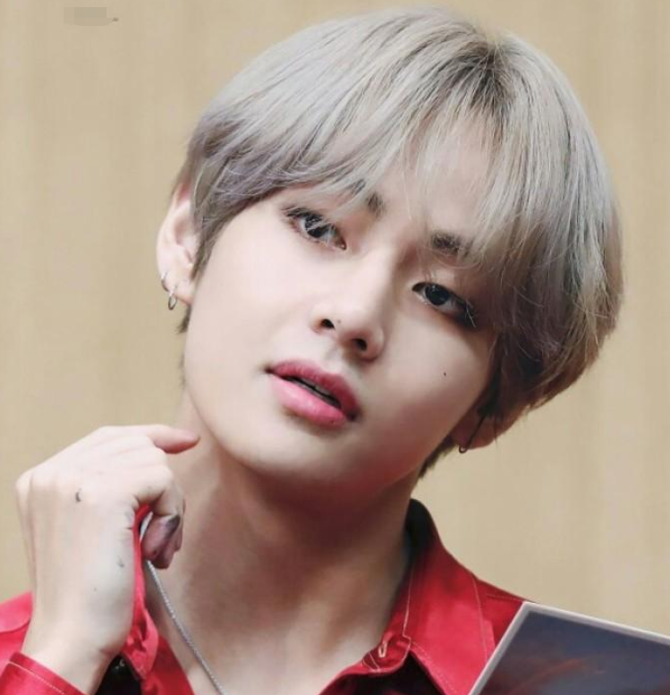 饭圈乱象屡禁不止?粉丝“顶风作案”,为金泰亨庆生集资600余万休闲区蓝鸢梦想 - Www.slyday.coM 饭圈乱象屡禁不止?粉丝“顶风作案”,为金泰亨庆生集资600余万休闲区蓝鸢梦想 - Www.slyday.coM