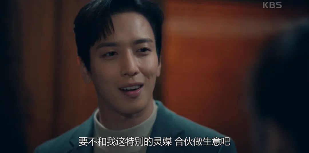 被封杀的童颜女神，40岁又翻红了